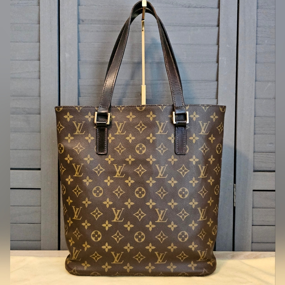 Authentic LOUIS VUITTON Vavin GM Shoulder Tote Bag